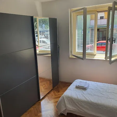 Monte Zaro Apartment *